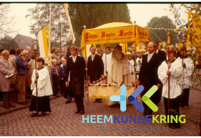 Processie Lobith mer oa Hugo Mulder -Geerd Fransen